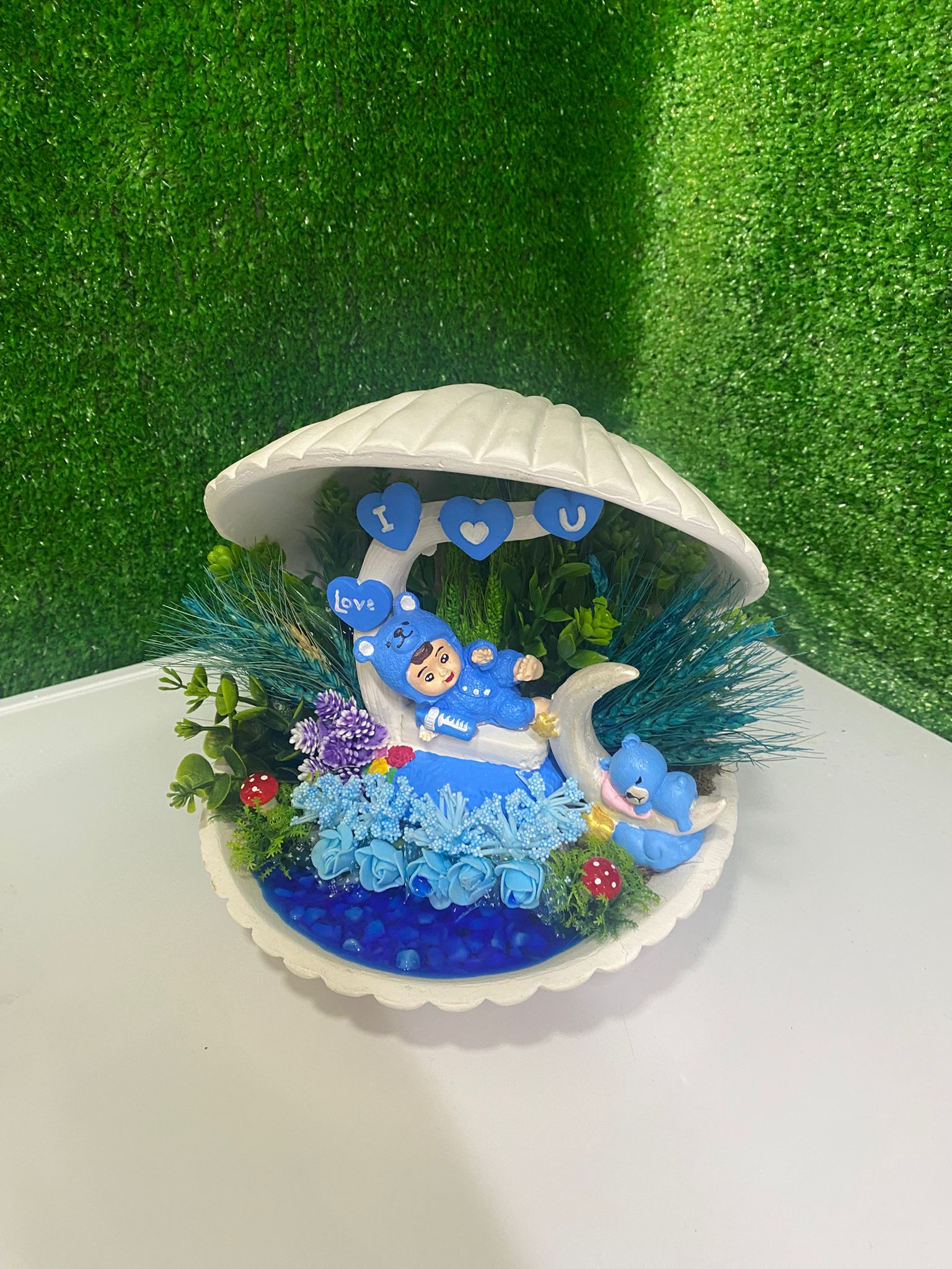 İstiridye Tasarım Erkek Bebek Aranjmanı – Işıklı Özel Dekor